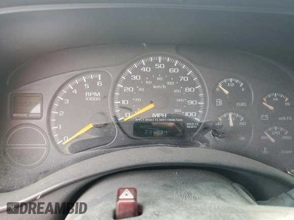 2000 Chevrolet Tahoe LT with VIN 1GNEK13T1YJ111424, listed as a Copart auction lot 58377725 with 234,034 mi miles and Salvage title. Bid and sale history available at DreamBid. Image 9.