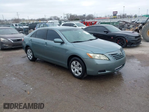 2007 Toyota Camry CE with VIN 4T1BE46KX7U651838, listed as a IAAI auction lot 41660130 with 191,619 mi miles. Bid and sale history available at carsss.com. Image 1.