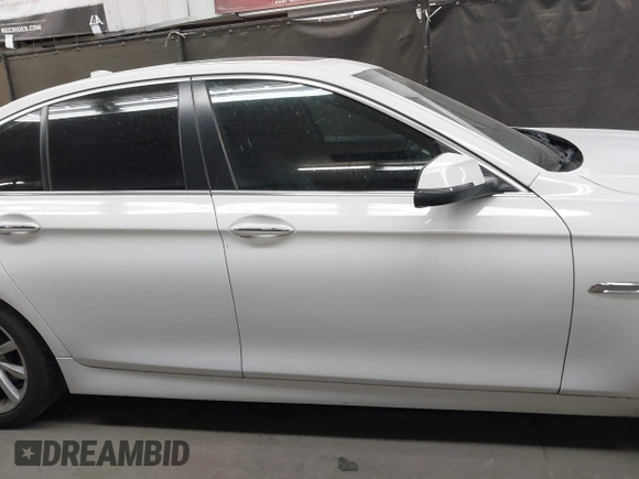 2014 BMW 5 Series 535i with VIN WBA5B1C59ED477343, listed as a IAAI auction lot 42396585 with 158,353 mi miles and . Bid and sale history available at DreamBid. Image 13.