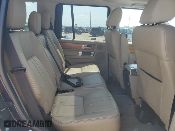 2010 Land Rover LR4 HSE z VIN SALAM2D49AA513852, wystawiony jako Copart lot #71474114 z przebiegiem 162 060 mil mil oraz Czysty tytuł • Clean title. Historia ofert i sprzedaży dostępna na DreamBid. Obrazek 11.