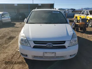 2007 Kia Sedona LX with VIN KNDMB233776123024, listed as a Copart auction lot 43952805 with 201,452 mi miles and Clean Title. Bid and sale history available at carsss.com. Image 5.
