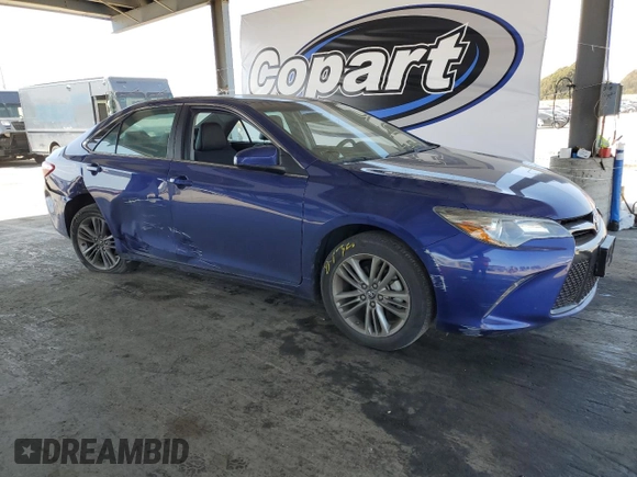 2016 Toyota Camry XLE with VIN 4T1BF1FK9GU572057, listed as a Copart auction lot 53494755 with 31,423 mi miles and Salvage Title. Bid and sale history available at carsss.com. Image 4.