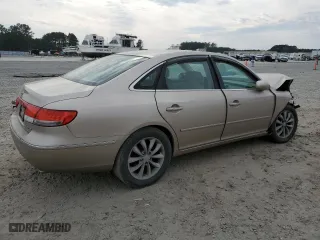 2007 Hyundai Azera SE with VIN KMHFC46F77A161661, listed as a Copart auction lot 47176065 with 230,314 mi miles and Salvage Title. Bid and sale history available at carsss.com. Image 3.
