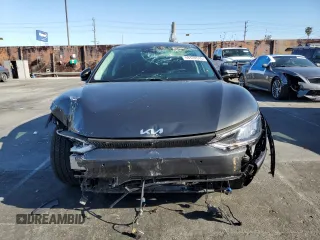 2022 Kia EV6 Wind with VIN KNDC3DLC6N5079654, listed as a Copart auction lot 49720515 with 42,676 mi miles and Salvage Title. Bid and sale history available at carsss.com. Image 5.