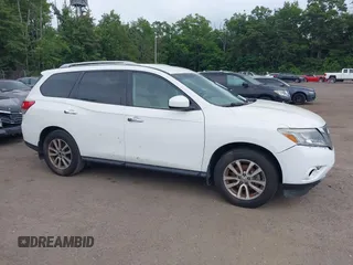 2015 Nissan Pathfinder SL with VIN 5N1AR2MM5FC705429, listed as a IAAI auction lot 42678231 with 162,526 mi miles and . Bid and sale history available at DreamBid. Image 13.