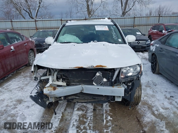 2017 Jeep Compass High Altitude with VIN 1C4NJDEB5HD191200, listed as a IAAI auction lot 41249056 with 101,559 mi miles. Bid and sale history available at carsss.com. Image 13.