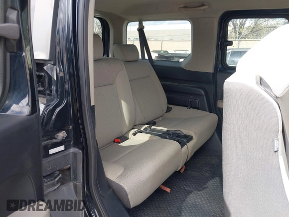 2007 Honda Element LX with VIN 5J6YH17377L012117, listed as a IAAI auction lot 41939349 with 155,865 mi miles and . Bid and sale history available at DreamBid. Image 8.