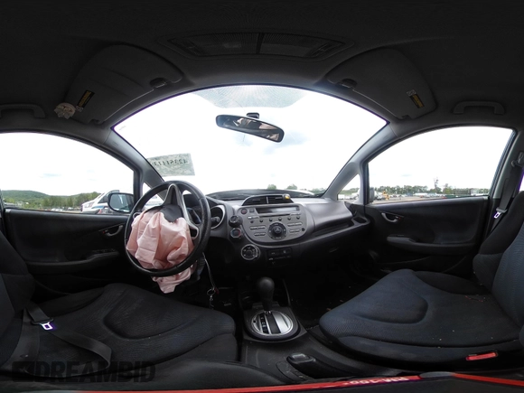 2009 Honda Fit Sport с VIN JHMGE88459S068865, выставлен на аукционе IAAI как лот 42351113 с пробегом 153 884 миль миль и . История ставок и продаж доступна на DreamBid. Изображение 18.