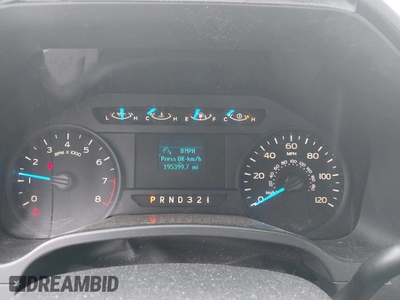 2017 Ford F-150 XL with VIN 1FTMF1C88HFC37836, listed as a IAAI auction lot 41464606 with 195,399 mi miles. Bid and sale history available at carsss.com. Image 7.
