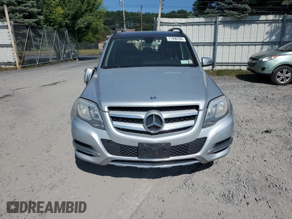 2014 Mercedes-Benz GLK 350 with VIN WDCGG8JB2EG275841, listed as a Copart auction lot 71496764 with 166,405 mi miles and Salvage Title. Bid and sale history available at DreamBid. Image 5.