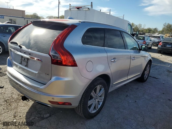 2016 Volvo XC60 T6 Drive-E with VIN YV449MDK4G2822323, listed as a Copart auction lot 76159434 with 107,879 mi miles and Clean Title. Bid and sale history available at carsss.com. Image 3.