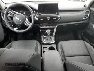 2023 Kia Seltos EX with VIN KNDERCAA0P7447790, listed as a Copart auction lot 44495315 with 22,373 mi miles and Salvage Title. Bid and sale history available at DreamBid. Image 8.