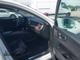 2019 Volvo XC60 Inscription с VIN LYV102DL9KB298767, выставлен на аукционе IAAI как лот 42491133 с пробегом 26 507 миль миль и . История ставок и продаж доступна на DreamBid. Изображение 5.