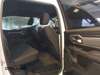 2020 Ram 1500 Big Horn with VIN 1C6SRFFTXLN241064, listed as a IAAI auction lot 42268373 with 116,167 mi miles and . Bid and sale history available at DreamBid. Image 8.
