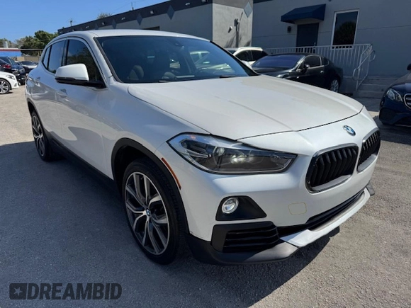 2018 BMW X2 xDrive28i with VIN WBXYJ5C38JEF74486, listed as a Copart auction lot 44263755 with 45,731 mi miles and Salvage Title. Bid and sale history available at carsss.com. Image 4.