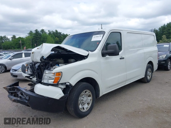 2018 Nissan NV Cargo S z VIN 1N6BF0KM1JN810438, wystawiony jako IAAI lot #42380139 z przebiegiem Nie podano mil oraz . Historia ofert i sprzedaży dostępna na DreamBid. Obrazek 16.