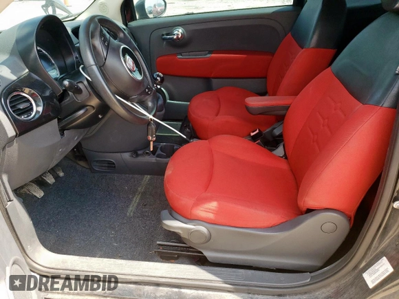 2012 FIAT 500 Pop z VIN 3C3CFFAR0CT380190, wystawiony jako Copart lot #58071965 z przebiegiem 111 203 mil mil oraz Szkody całkowita. Historia ofert i sprzedaży dostępna na DreamBid. Obrazek 7.