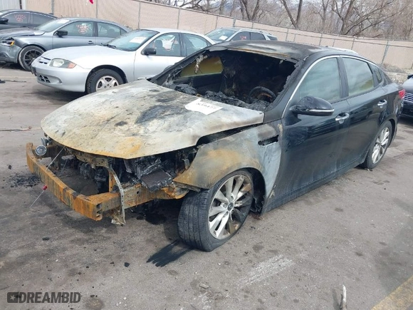 2018 Kia Optima S with VIN 5XXGT4L3XJG250896, listed as a IAAI auction lot 41839477 with 1 mi miles. Bid and sale history available at carsss.com. Image 2.