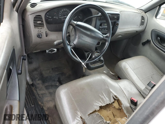 2000 Ford Ranger XL with VIN 1FTYR10V6YPA45523, listed as a Copart auction lot 49020935 with 153,652 mi miles and Clean Title. Bid and sale history available at carsss.com. Image 8.