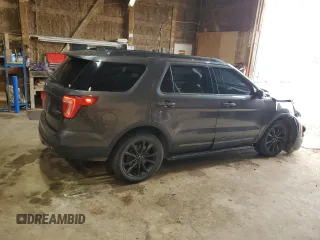 2017 Ford Explorer XLT с VIN 1FM5K8D89HGC74360, выставлен на аукционе Copart как лот 55303965 с пробегом 105 510 миль миль и Списание • Salvage title. История ставок и продаж доступна на DreamBid. Изображение 3.