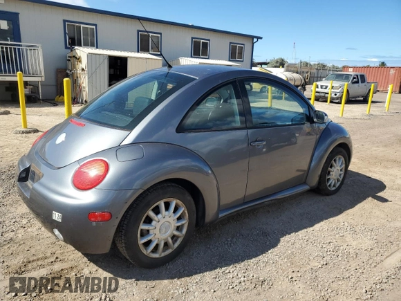 2005 Volkswagen New Beetle Coupe GLS with VIN 3VWCK31C45M415650, listed as a Copart auction lot 83880664 with 35,598 mi miles and Clean Title. Bid and sale history available at carsss.com. Image 3.