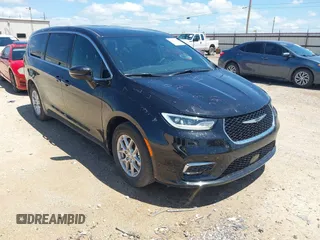 2025 Chrysler Pacifica Select z VIN 2C4RC1BG8SR531616, wystawiony jako IAAI lot #42433289 z przebiegiem 10 060 mil mil oraz . Historia ofert i sprzedaży dostępna na DreamBid. Obrazek 1.