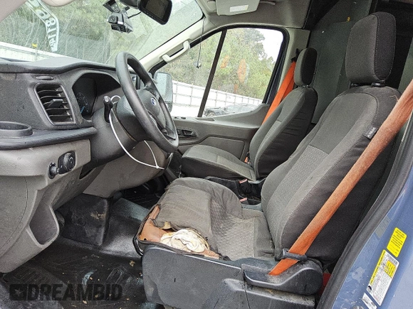 2020 Ford Transit Cargo with VIN 1FTBR3X84LKA87552, listed as a Copart auction lot 78698114 with 68,677 mi miles and Clean Title. Bid and sale history available at DreamBid. Image 7.