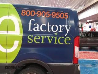 2016 Ford Transit Cargo z VIN 1FTYE1YM4GKA89538, wystawiony jako IAAI lot #42679120 z przebiegiem 223 958 mil mil oraz . Historia ofert i sprzedaży dostępna na DreamBid. Obrazek 29.