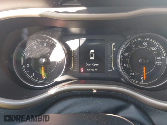 2018 Jeep Cherokee Latitude with VIN 1C4PJLCB2JD511083, listed as a IAAI auction lot 42070152 with 135,752 mi miles. Bid and sale history available at carsss.com. Image 7.