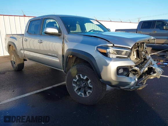 2023 Toyota Tacoma SR5 z VIN 3TMDZ5BN6PM156824, wystawiony jako IAAI lot #41031932 z przebiegiem 14 226 mil mil oraz . Historia ofert i sprzedaży dostępna na DreamBid. Obrazek 1.
