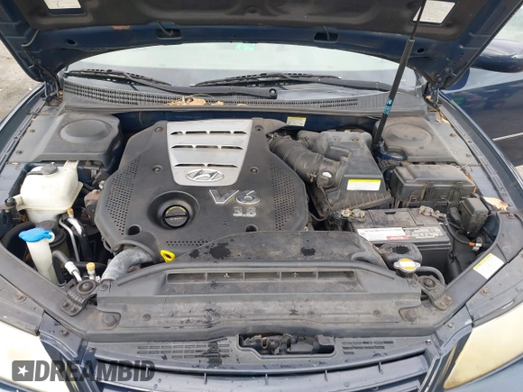 2006 Hyundai Azera SE with VIN KMHFC46F86A110023, listed as a IAAI auction lot 41427898 with 197,837 mi miles and . Bid and sale history available at DreamBid. Image 10.