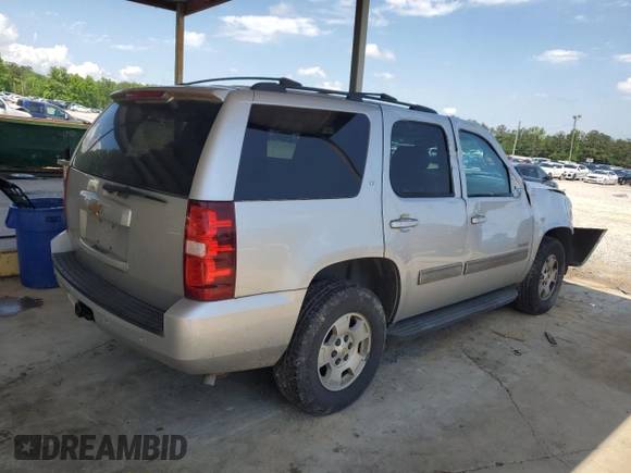 2013 Chevrolet Tahoe LT z VIN 1GNSCBE09DR311858, wystawiony jako Copart lot #55884565 z przebiegiem 280 063 mil mil oraz Szkoda całkowita • Salvage title. Historia ofert i sprzedaży dostępna na DreamBid. Obrazek 3.