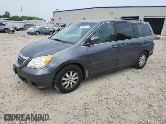 2010 Honda Odyssey EX z VIN 5FNRL3H40AB113165, wystawiony jako Copart lot #59982835 z przebiegiem 206 045 mil mil oraz Nie do naprawy • Non repairable. Historia ofert i sprzedaży dostępna na DreamBid. Obrazek 1.