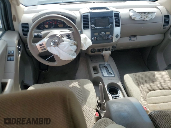 2015 Nissan Frontier SV z VIN 1N6AD0CW3FN700094, wystawiony jako Copart lot #48977695 z przebiegiem 121 415 mil mil oraz Szkoda całkowita • Salvage title. Historia ofert i sprzedaży dostępna na DreamBid. Obrazek 8.
