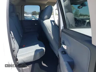 2017 Ram 1500 SLT z VIN 1C6RR7GG5HS583441, wystawiony jako IAAI lot #42391078 z przebiegiem 129 043 mil mil oraz . Historia ofert i sprzedaży dostępna na DreamBid. Obrazek 8.