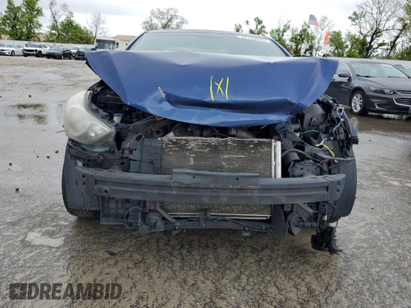 2013 Hyundai Elantra Limited with VIN KMHDH4AE5DU557590, listed as a Copart auction lot 54790675 with 156,900 mi miles and Salvage Title. Bid and sale history available at DreamBid. Image 5.