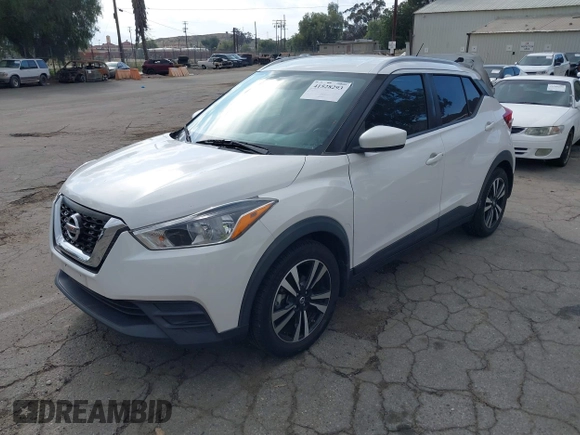 2019 Nissan Kicks S with VIN 3N1CP5CU2KL559112, listed as a IAAI auction lot 41528293 with 97,255 mi miles. Bid and sale history available at carsss.com. Image 17.