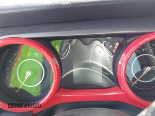 2022 Jeep Gladiator Willys Sport z VIN 1C6HJTAG0NL180848, wystawiony jako IAAI lot #41778129 z przebiegiem Nie podano mil oraz . Historia ofert i sprzedaży dostępna na DreamBid. Obrazek 7.
