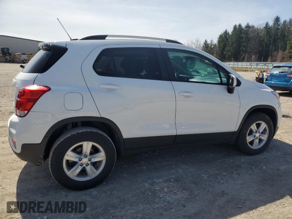 2021 Chevrolet Trax LT z VIN KL7CJPSM5MB372394, wystawiony jako Copart lot #51828485 z przebiegiem 64 557 mil mil oraz Szkoda całkowita • Salvage title. Historia ofert i sprzedaży dostępna na DreamBid. Obrazek 3.