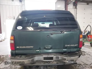 2002 Chevrolet Suburban LS with VIN 1GNFK16Z72J263641, listed as a IAAI auction lot 41549592 with 1 mi miles. Bid and sale history available at carsss.com. Image 16.