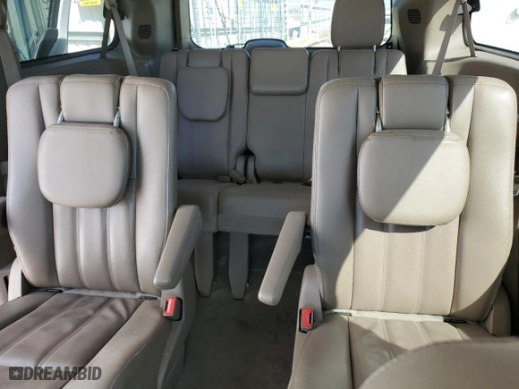 2014 Chrysler Town & Country Touring with VIN 2C4RC1BG7ER215838, listed as a Copart auction lot 49107285 with 135,753 mi miles and Salvage Title. Bid and sale history available at carsss.com. Image 10.