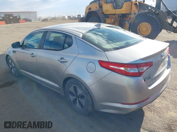 2012 Kia Optima Hybrid with VIN KNAGM4AD0C5013301, listed as a IAAI auction lot 41671259 with 270,757 mi miles. Bid and sale history available at carsss.com. Image 3.