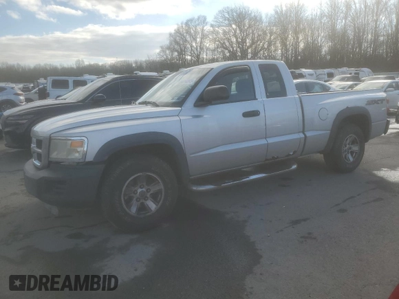2008 Dodge Dakota with VIN 1D7HW32K78S539772, listed as a Copart auction lot 89014395 with 140,437 mi miles and Clean title. Bid and sale history available at DreamBid. Image 1.