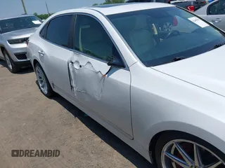 2016 Hyundai Equus Signature z VIN KMHGH4JH7GU102560, wystawiony jako IAAI lot #42405555 z przebiegiem 95 702 mil mil oraz . Historia ofert i sprzedaży dostępna na DreamBid. Obrazek 6.
