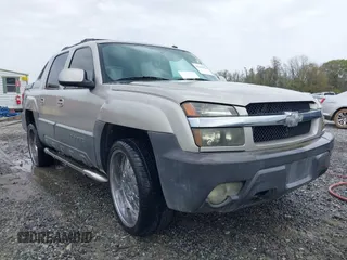 2004 Chevrolet Avalanche Z71 with VIN 3GNEK12T24G147409, listed as a IAAI auction lot 41843423 with 265,742 mi miles. Bid and sale history available at carsss.com. Image 6.