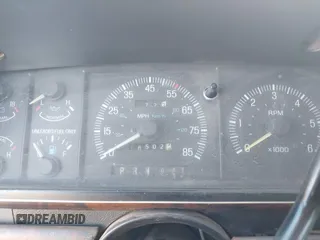 1990 Ford F-250 with VIN 1FTHX25G3LKB31027, listed as a IAAI auction lot 41985838 with 86,502 mi miles and . Bid and sale history available at DreamBid. Image 7.