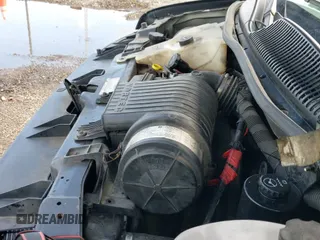 2005 Chevrolet Express Passenger с VIN 1GAHG39U151257779, выставлен на аукционе IAAI как лот 42539169 с пробегом 270 295 миль миль и . История ставок и продаж доступна на DreamBid. Изображение 19.