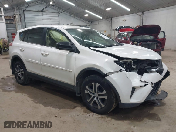 2018 Toyota RAV4 LE z VIN JTMBFREV7JJ207951, wystawiony jako IAAI lot #42376282 z przebiegiem 109 704 mil mil oraz . Historia ofert i sprzedaży dostępna na DreamBid. Obrazek 1.