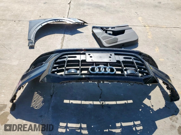 2019 Audi Q8 Prestige z VIN WA1FVAF18KD021623, wystawiony jako Copart lot #55755045 z przebiegiem 73 924 mil mil oraz Szkoda całkowita • Salvage title. Historia ofert i sprzedaży dostępna na DreamBid. Obrazek 13.