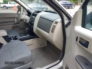 2008 Ford Escape XLS с VIN 1FMCU02Z58KA96331, выставлен на аукционе IAAI как лот 42703539 с пробегом 251 237 миль миль и . История ставок и продаж доступна на DreamBid. Изображение 5.